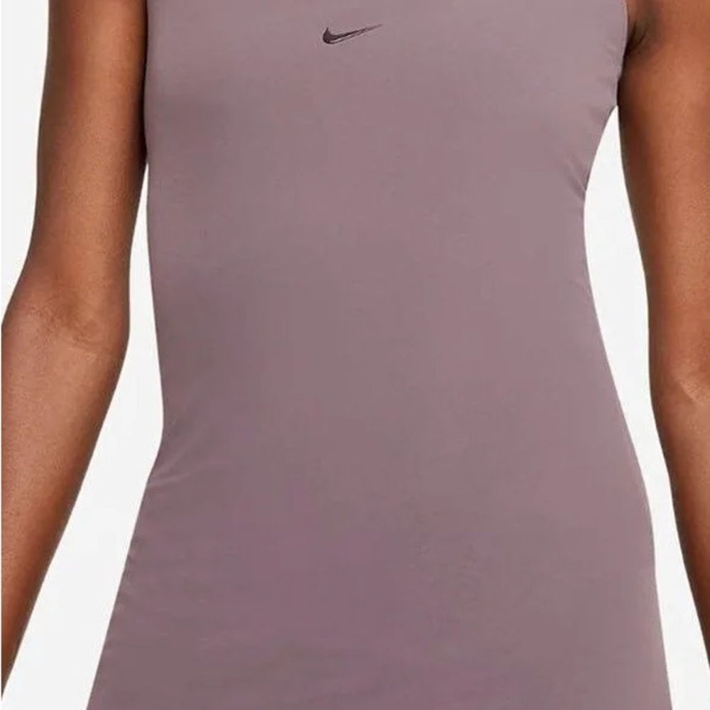 Nike luxe bliss dress